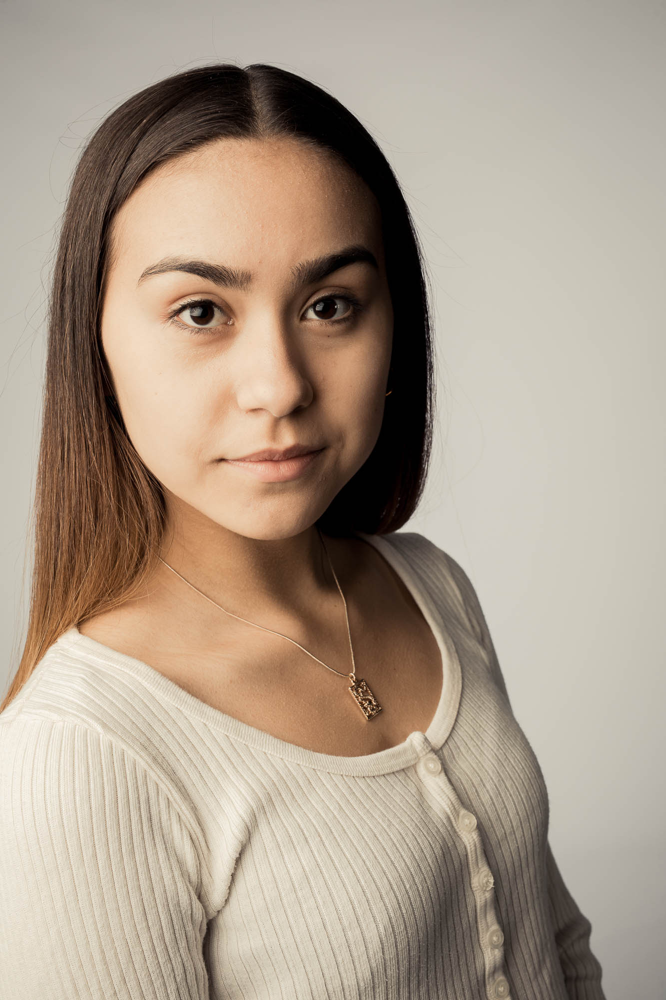 Export x3 Headshots Alexander05836 Capture 3